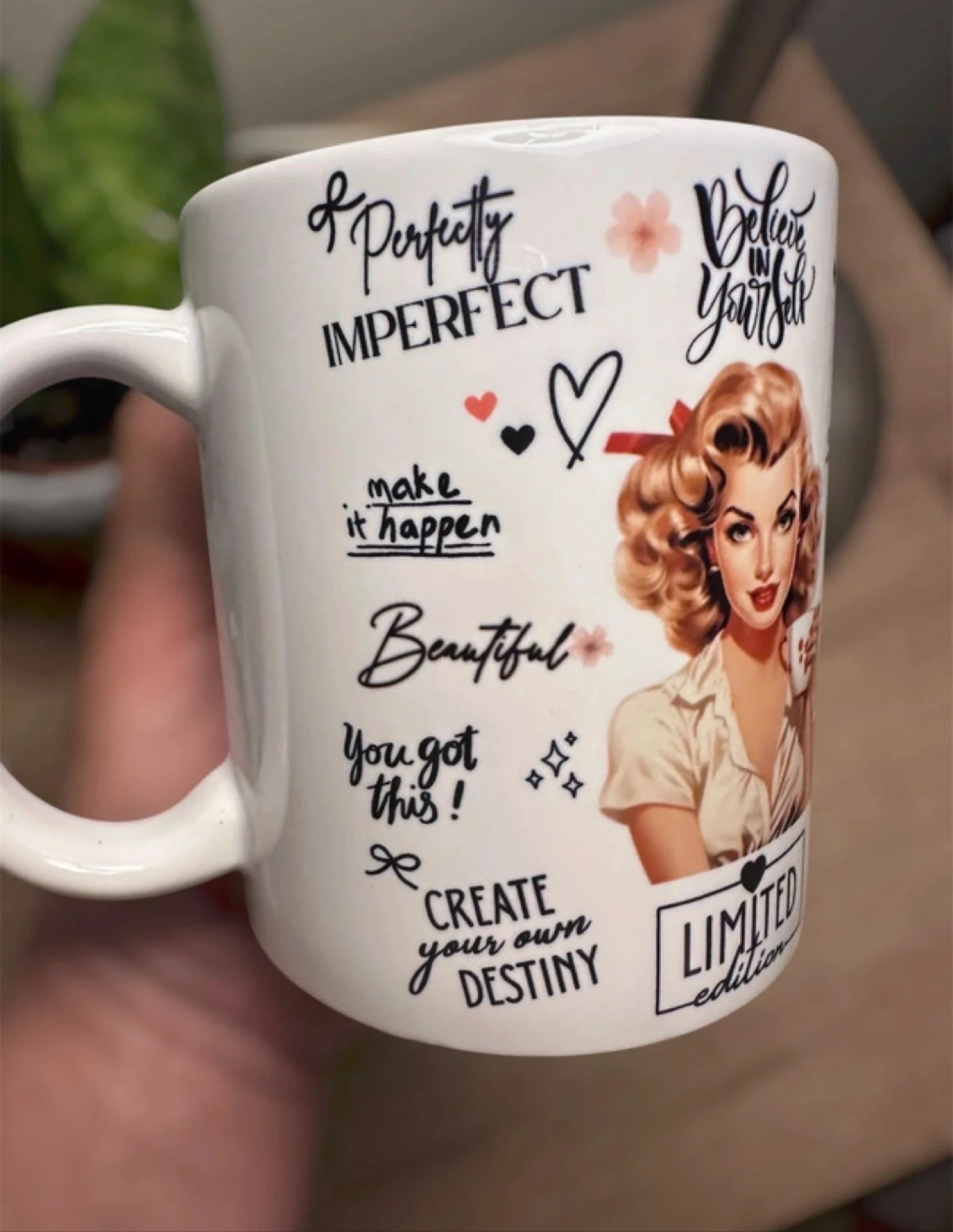 Tasse Édition Limitée Pin-up – photo 2
